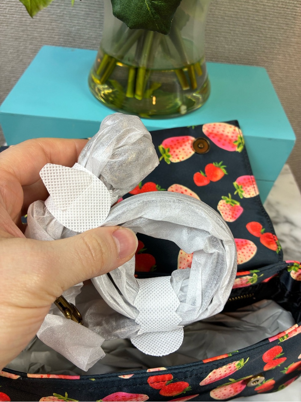 Kurt Geiger Strawberry Portobello Nylon Flap Bag - NWT 🍓 - Picture 10 of 11